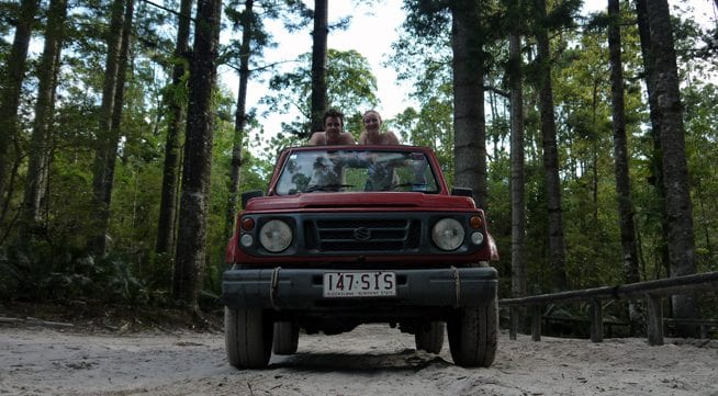 Volunteering On Fraser Island Sarah And Chris01