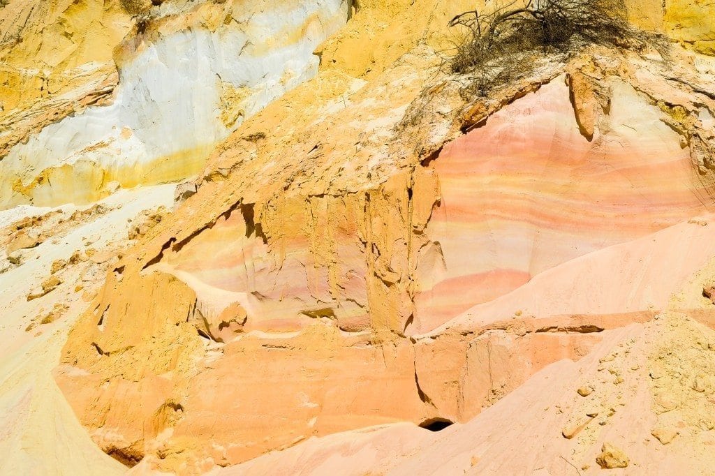 Find A Pot Of Gold At Rainbow Beach01 1024x682